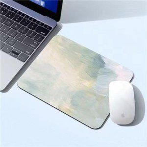 Small mouse pad